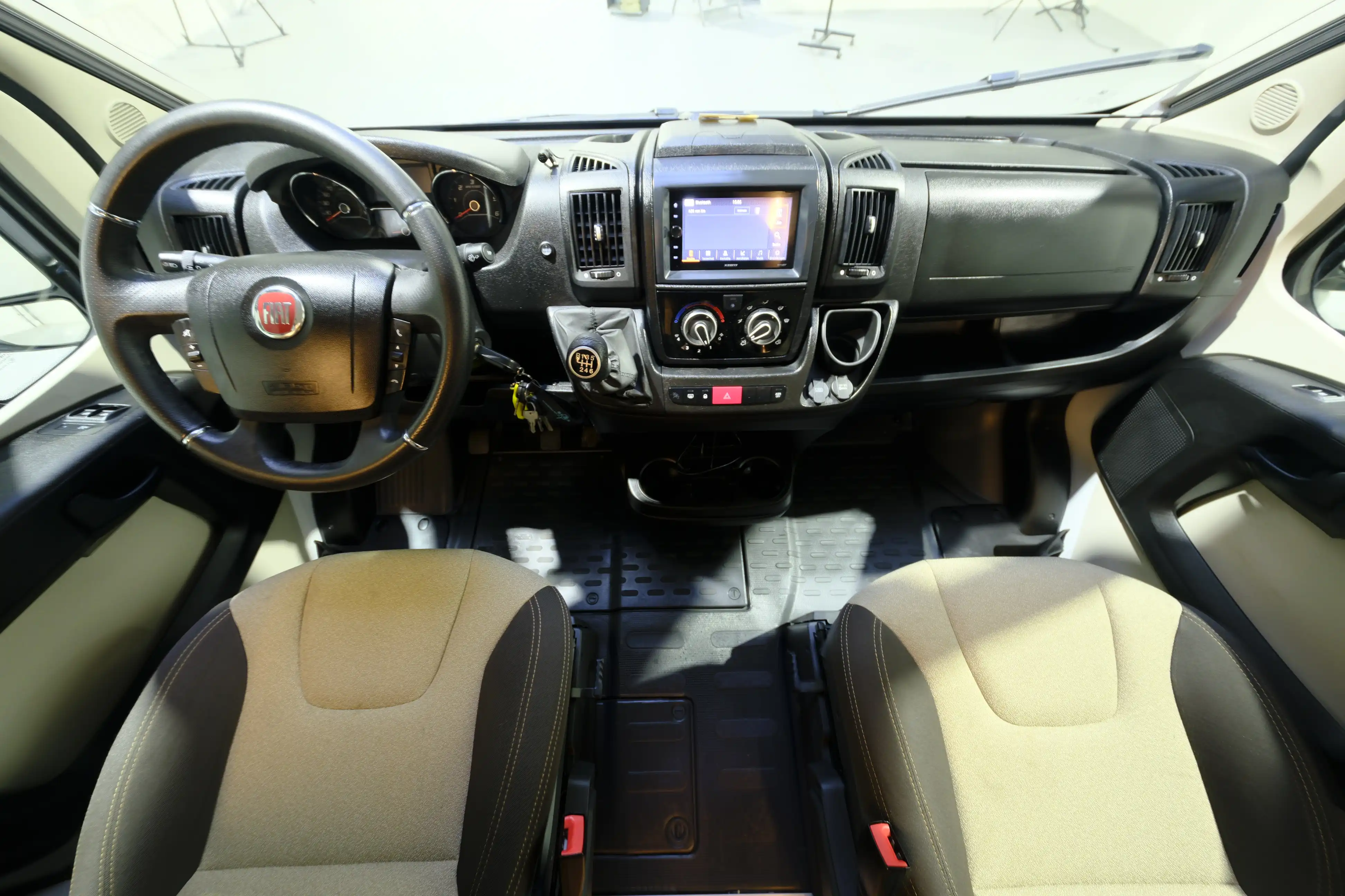 WEINSBERG CaraTour 600 MQ 50 Jahre-Edition - Ansicht 16